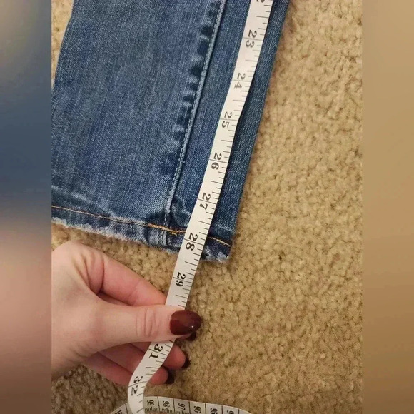 American Eagle Medium Wash Blue Jeans Size 2S 28" Waist Straight Leg #C69 - Picture 4 of 5